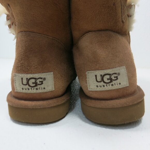 UGG Bailey Button Classic Short Winter Boots Shoes Australia Footwear Women's 6 - Picture 6 of 7